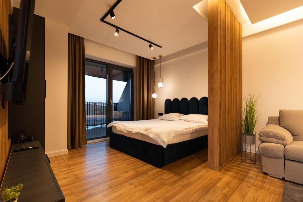 Nest Inn Azure Apartment Cluj-Napoca Exterior photo